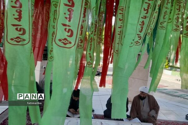 برگزاری مراسم دعای عرفه در دانشگاه آزاد اسلامی شهرستان فیروزکوه