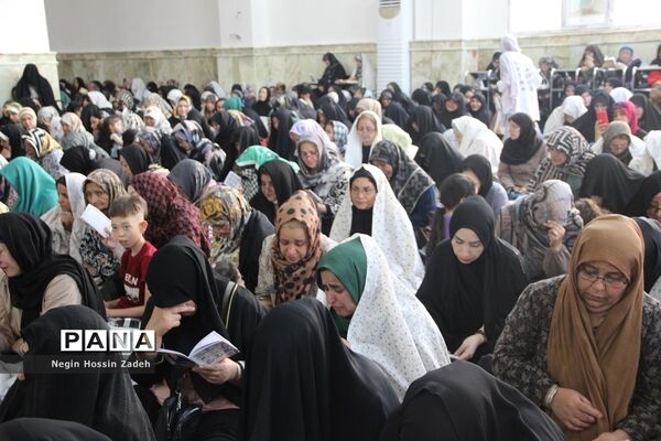 مراسم معنوی دعای عرفه درشهرستان اسلامشهر