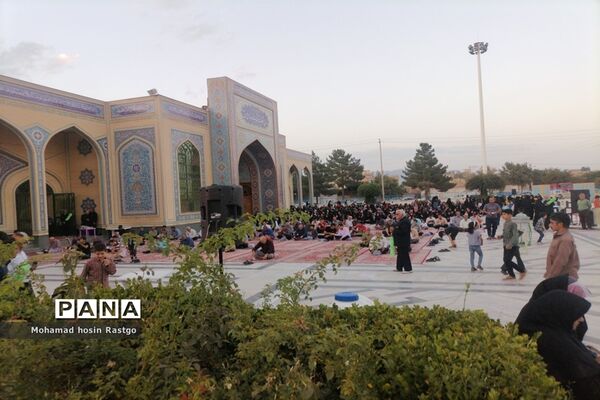 دعای پرفیض عرفه در کاشمر