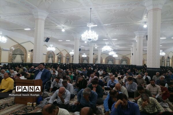 دعای پرفیض عرفه در کاشمر