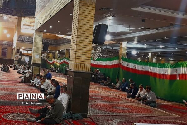 برگزاری مراسم دعای عرفه در مصلی صاحب‌الزمان شهرستان بهارستان
