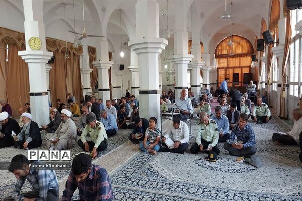برگزاری مراسم دعای روز عرفه در شهرستان خلیل آباد