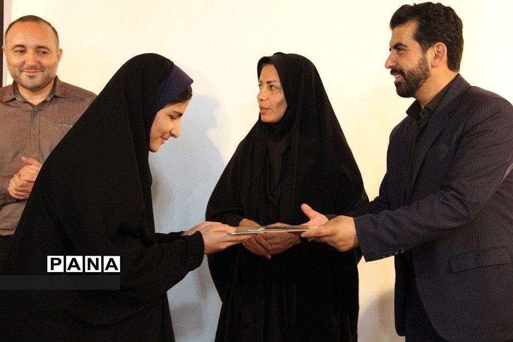 هشتمین جشنواره پروژه‌های دانش‌آموزی