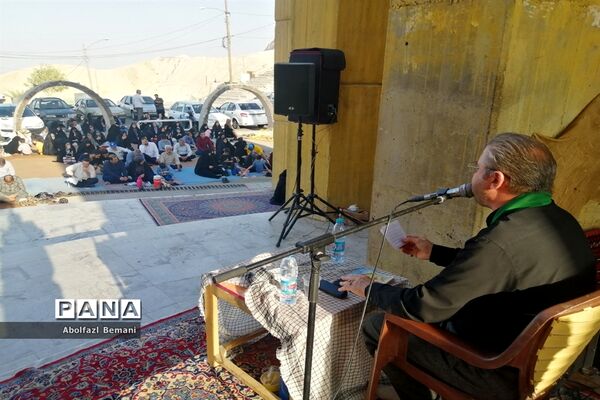 حال و هوای مسجد جمکران و کوه خضر نبی در روز عرفه