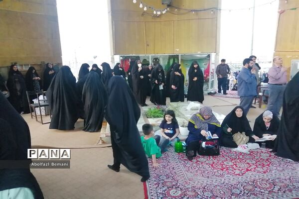 حال و هوای مسجد جمکران و کوه خضر نبی در روز عرفه