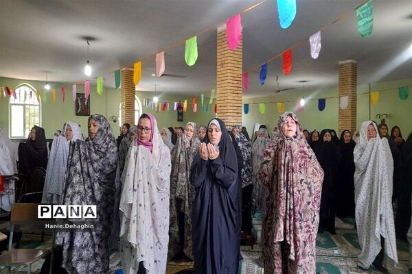 نماز عید قربان در شریف‌آباد