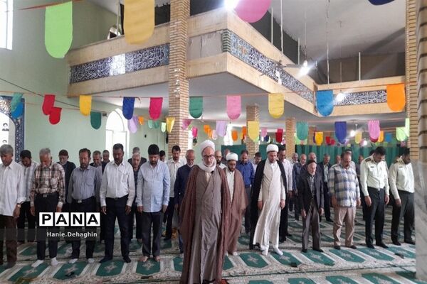 نماز عید قربان در شریف‌آباد