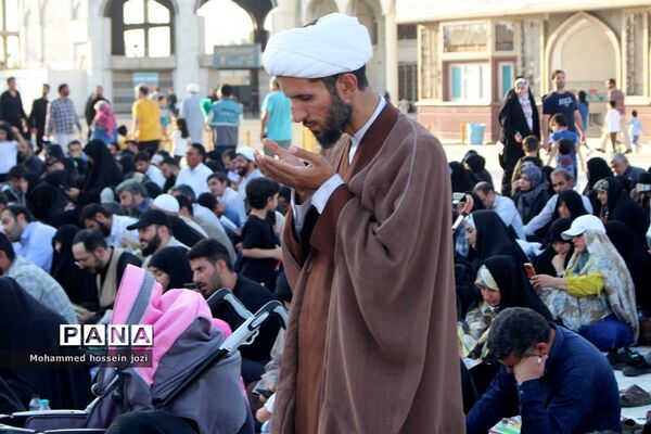 مراسم قرائت دعای پرفیض عرفه در مسجد مقدس جمکران