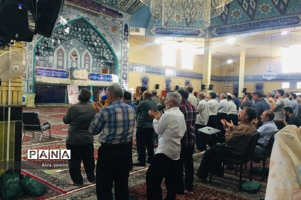 نماز عید قربان در مصلی صاحب‌الزمان شهرستان بهارستان
