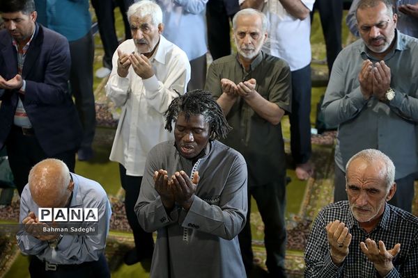 اقامه نماز عید سعید قربان در دانشگاه تهران