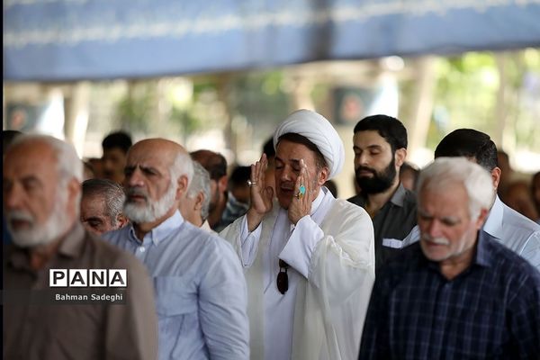 اقامه نماز عید سعید قربان در دانشگاه تهران