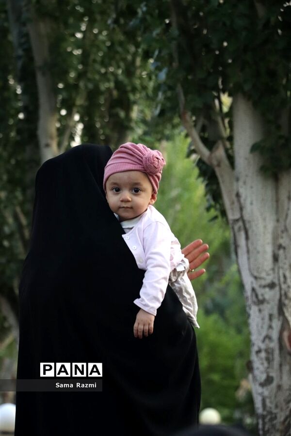 مراسم دعای روز عرفه در تبریز