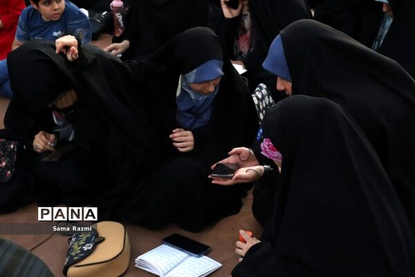 مراسم دعای روز عرفه در تبریز