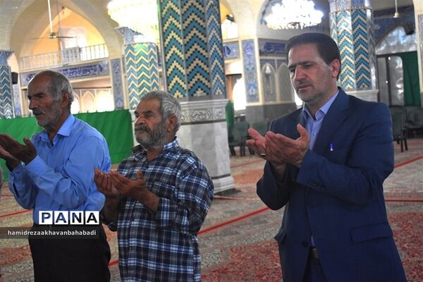 اقامه نماز عید قربان در بهاباد