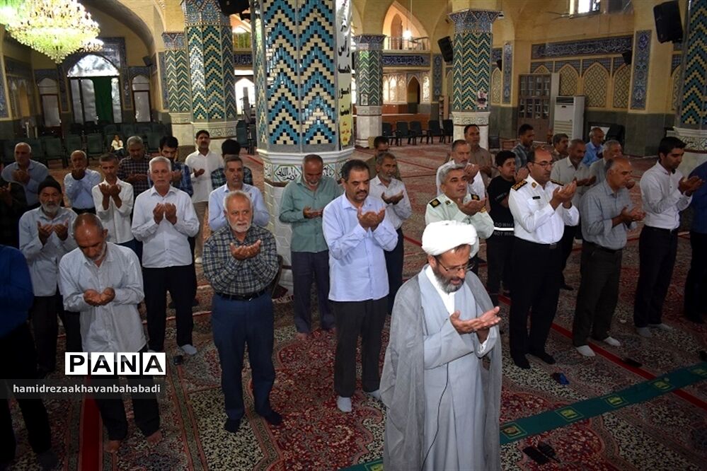 اقامه نماز عید قربان در بهاباد