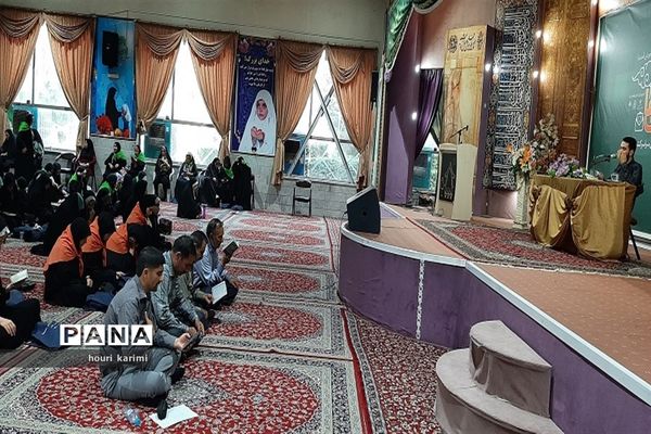 سفر دانش‌آموزان زیارت اولی شهرستان مانه و سملقان به حرم امام رضا(ع)