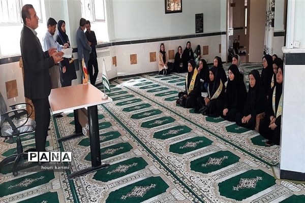 سفر دانش‌آموزان زیارت اولی شهرستان مانه و سملقان به حرم امام رضا(ع)