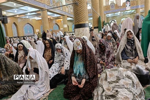 برگزاری نماز جمعه در مصلی شهرستان‌ قرچک