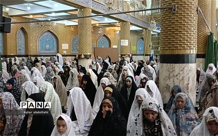 برگزاری نمازجمعه در شهرستان‌قرچک/فیلم