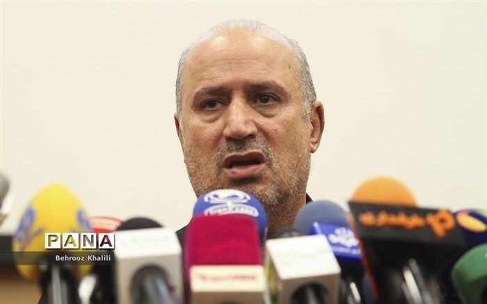 توضیحات تاج درباره ورود VAR و حضور بانوان در ورزشگاه‌ها