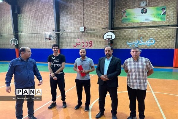 بازدید میدانی علیرضا غیوری از پایگاه تابستانه منطقه ۸
