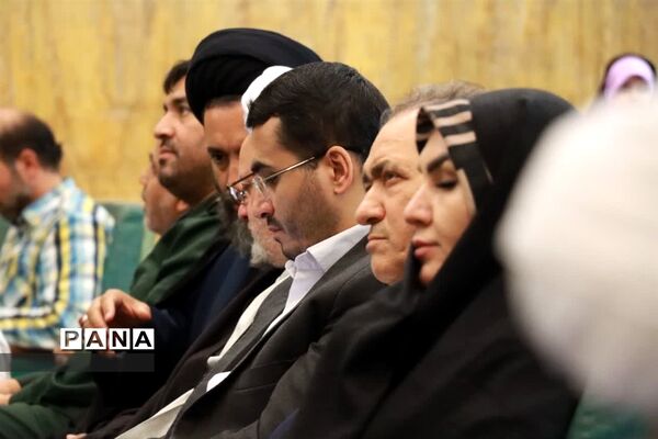 مراسم رونمایی نماهنگ «جان پیامبر»‌ در کانون جوانان بسیج سپاه تبریز