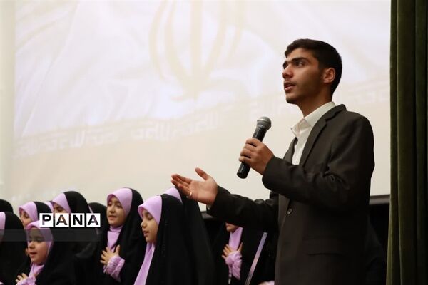 مراسم رونمایی نماهنگ «جان پیامبر»‌ در کانون جوانان بسیج سپاه تبریز