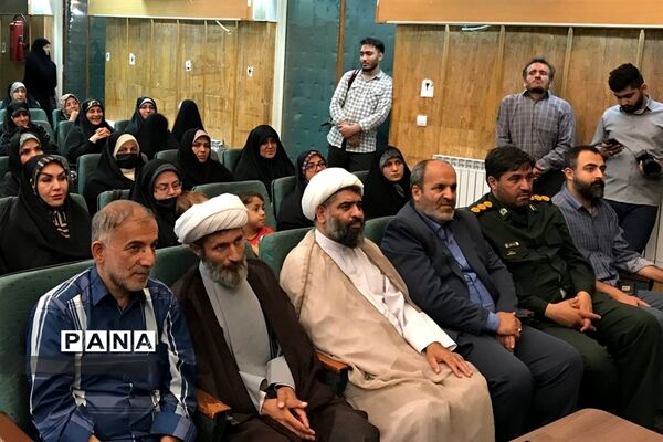 مراسم رونمایی نماهنگ «جان پیامبر»‌ در کانون جوانان بسیج سپاه تبریز