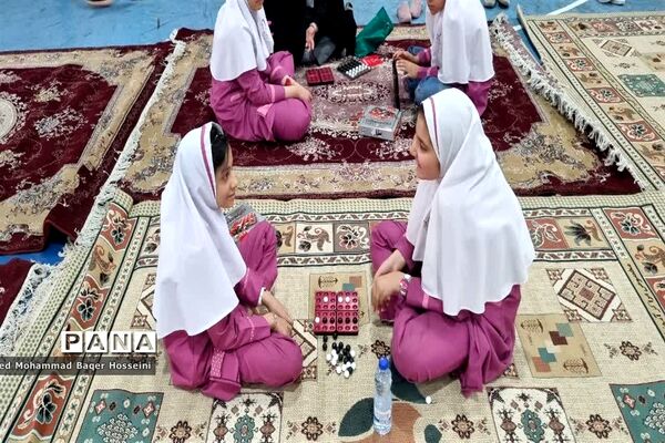 برگزاری مسابقات بازی‌های فکری مدارس آموزش و پرورش ناحیه یک یزد