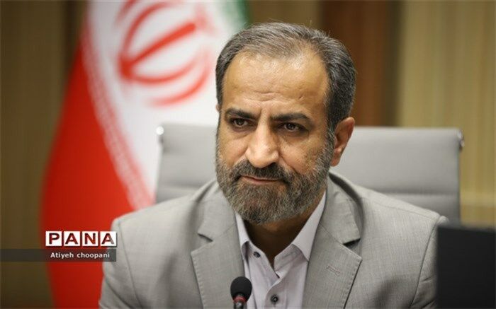 تبیین چهره واقعی استکبار جهانی برای نسل جوان، وظیفه همگانی است