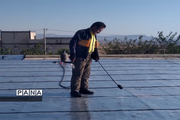 نصب بیش از 12 هزار متر لایه ایزوگام در مدارس شهرستان مرزی کلات