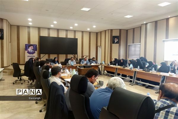 جلسه مشاوره هدایت تحصیلی منطقه 12