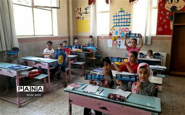 برگزاری کلاس‌های تابستانه اوقات فراغت در کانون ملائک شهرستان قرچک/ فیلم