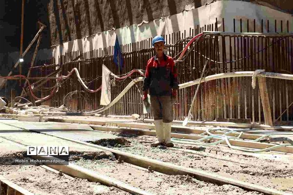 بازدید خبرنگاران از پروژه‌های خطوط مترو در تبریز