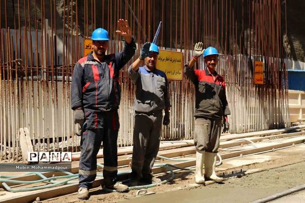 بازدید خبرنگاران از پروژه‌های خطوط مترو در تبریز