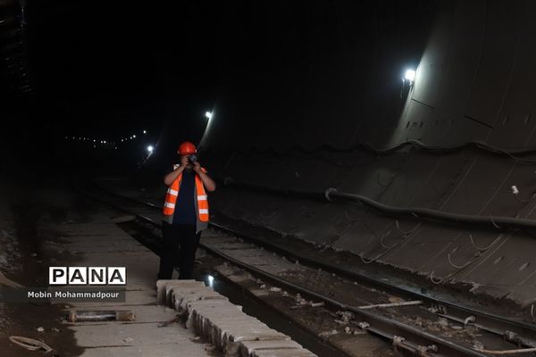 بازدید خبرنگاران از پروژه‌های خطوط مترو در تبریز