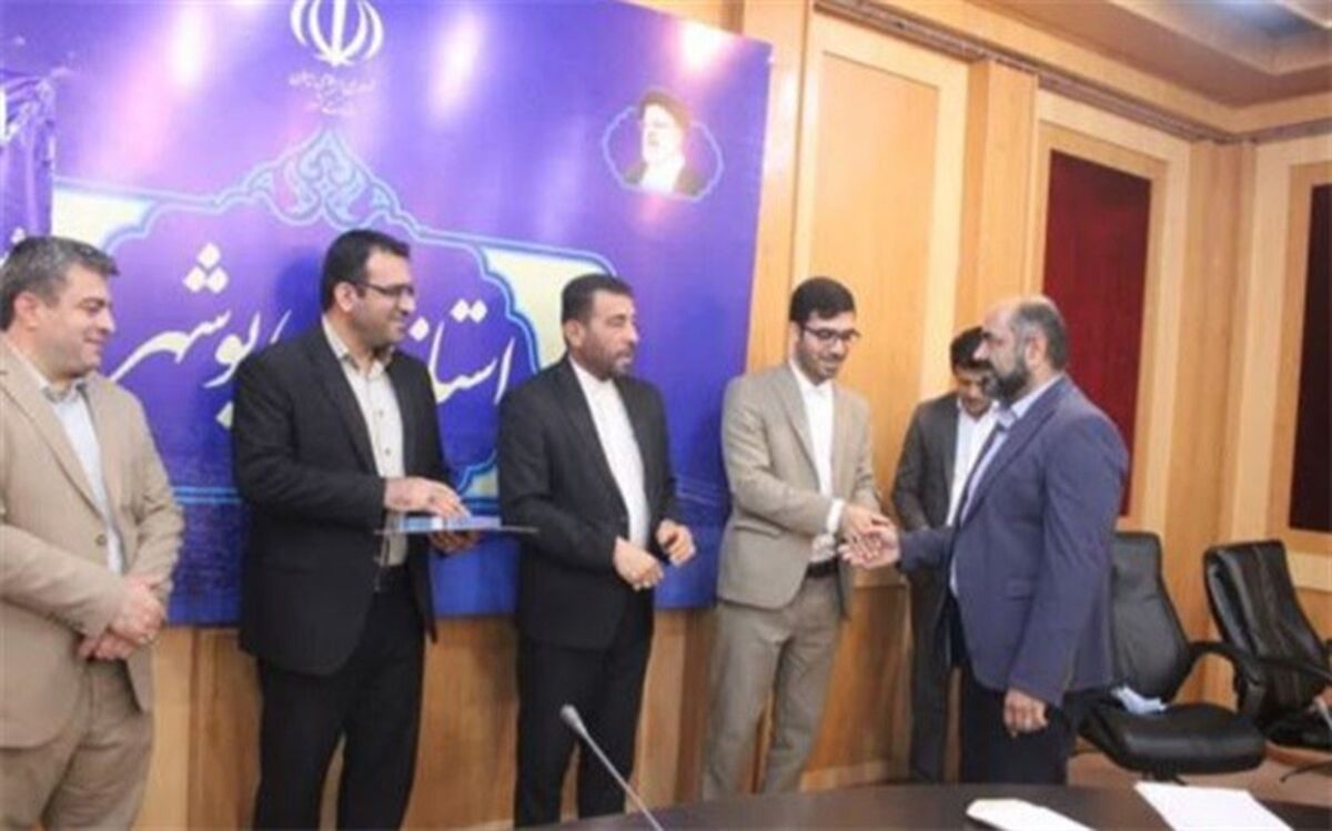 دستگاه‌های اجرایی برتر استان بوشهر در توسعه سوادآموزی معرفی شدند