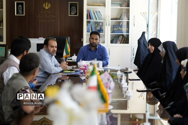 جلسه تجلیل از خبرنگاران فعال پانا کاشمر