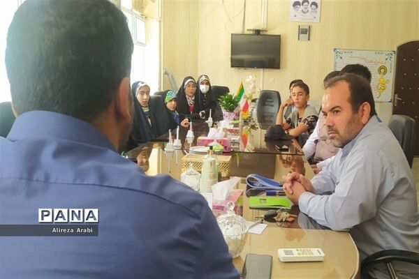 جلسه تجلیل از خبرنگاران فعال پانا کاشمر