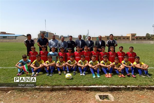 افتتاح زمین چمن طبیعی شهید‌ثمری در ملارد