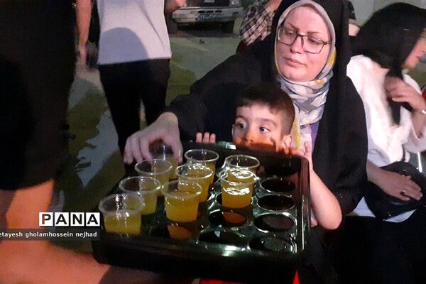 برگزاری جشن خانوادگی به‌مناسبت عید غدیر در قرچک
