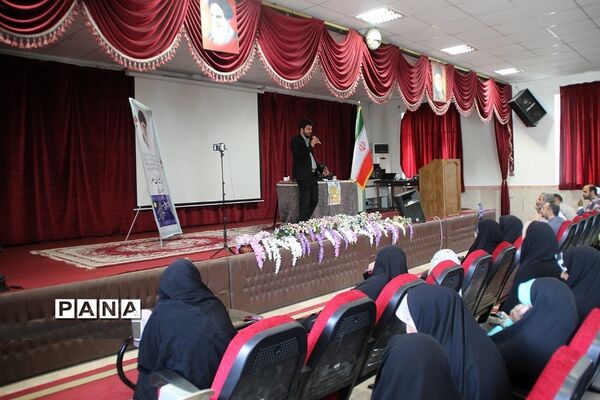 برگزاری همایش سفیران مهر در شهرستان پردیس