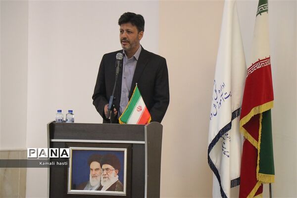 برگزاری مراسم تکریم و تودیع و معارفه مدیر آموزش و پرورش شهرستان اردکان
