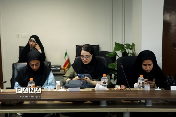 نشست خبری معاون آموزش ابتدایی