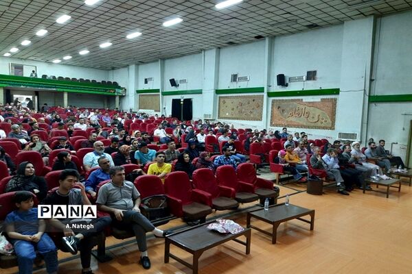 جشن فارغ‌التحصیلی پایه دوازدهم مدرسه ۱۷ شهریور