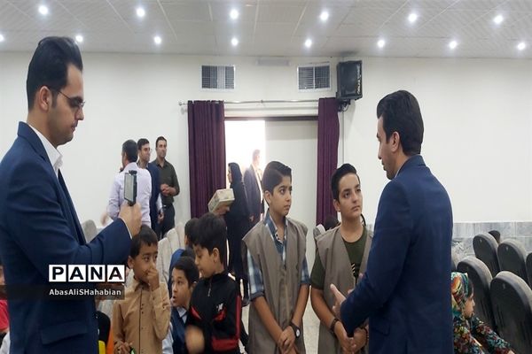 جشن عید غدیرخم و افتتاحیه کلاس‌های اوقات فراغت‌ دانش‌آموزان خلیل‌آباد