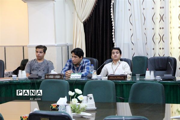 برگزاری دومین نشست مجلس دانش‌آموزی پسران استان یزد
