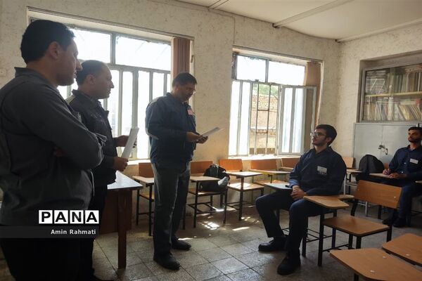برگزاری مسابقات علمی مهارتی هنرستان‌های استان فارس