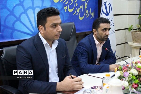 جلسه هماهنگی مربیان، سرپرستان و داوران اعزامی به مسابقات ورزشی کشور در بوشهر