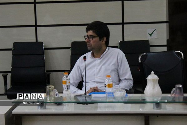 جلسه هماهنگی مربیان، سرپرستان و داوران اعزامی به مسابقات ورزشی کشور در بوشهر